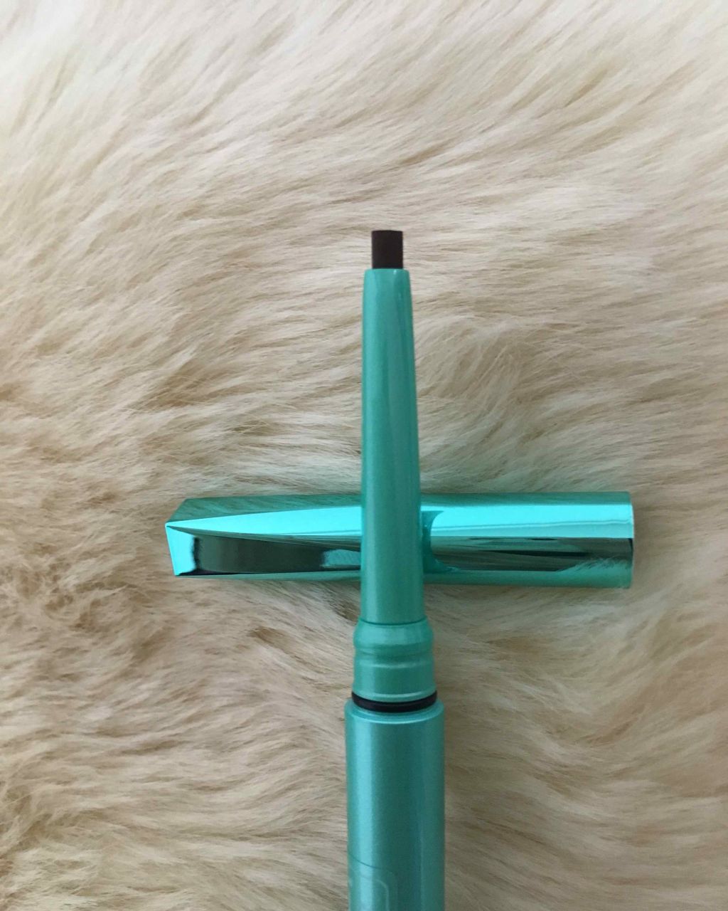 「密着アイライナー」クリームペンシル/デジャヴュ/ペンシルアイライナーを使ったクチコミ（3枚目）