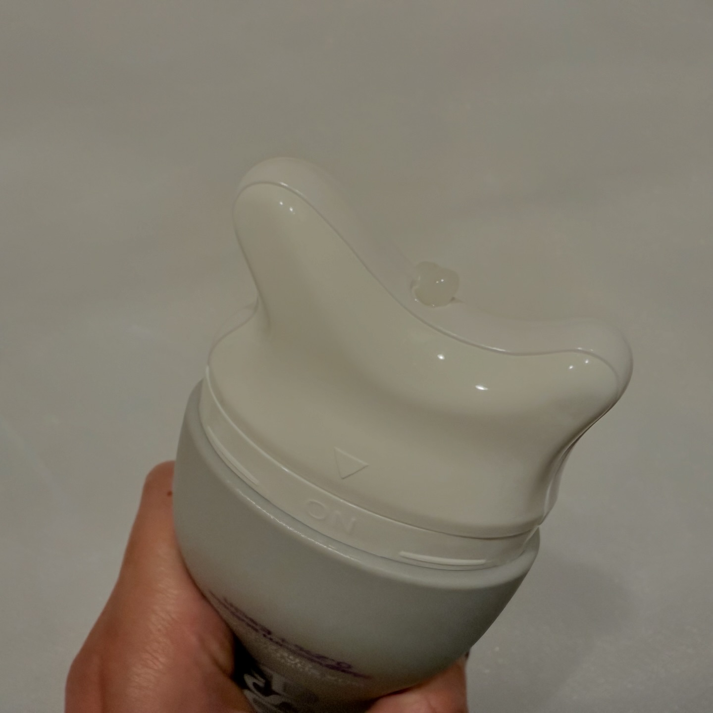 マグネシウムプラスエスシン ボディー かっさ マッサージ クリーム/b.clinicx/ボディクリームを使ったクチコミ（2枚目）