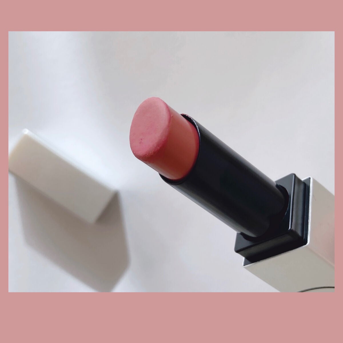 ソフトマット ティンティッドリップバーム/NARS/口紅を使ったクチコミ(2枚目)