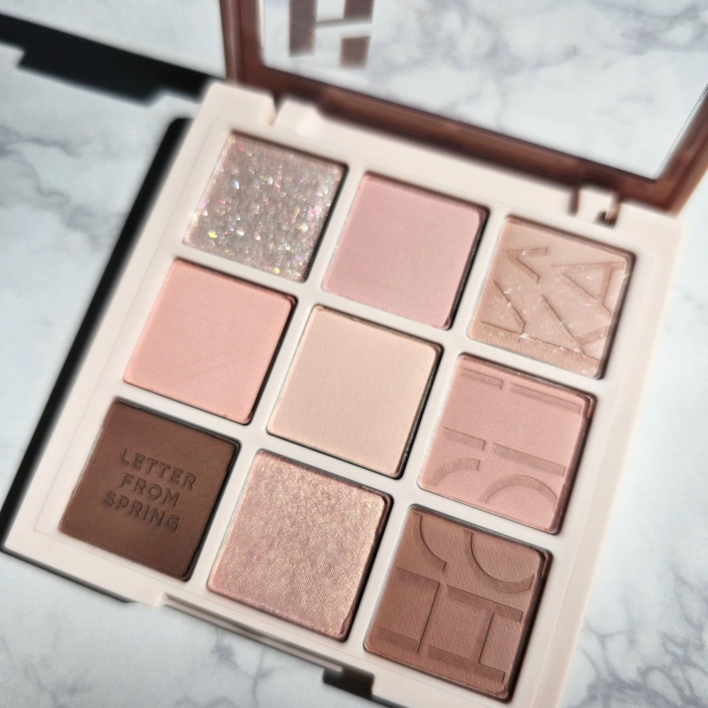 マイフェイブムードアイパレット 9カラー/HOLIKA HOLIKA/アイシャドウパレットを使ったクチコミ(4枚目)