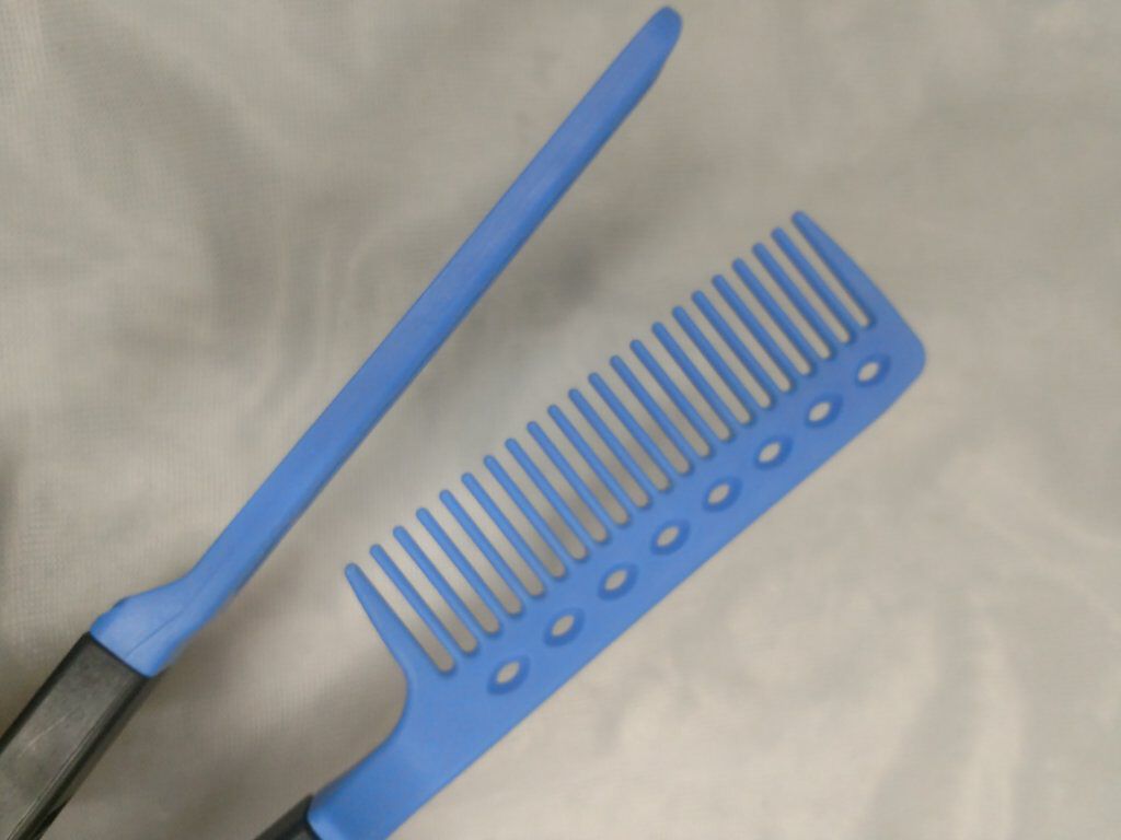ストレートコーム/DAISO/ヘアコームを使ったクチコミ（2枚目）