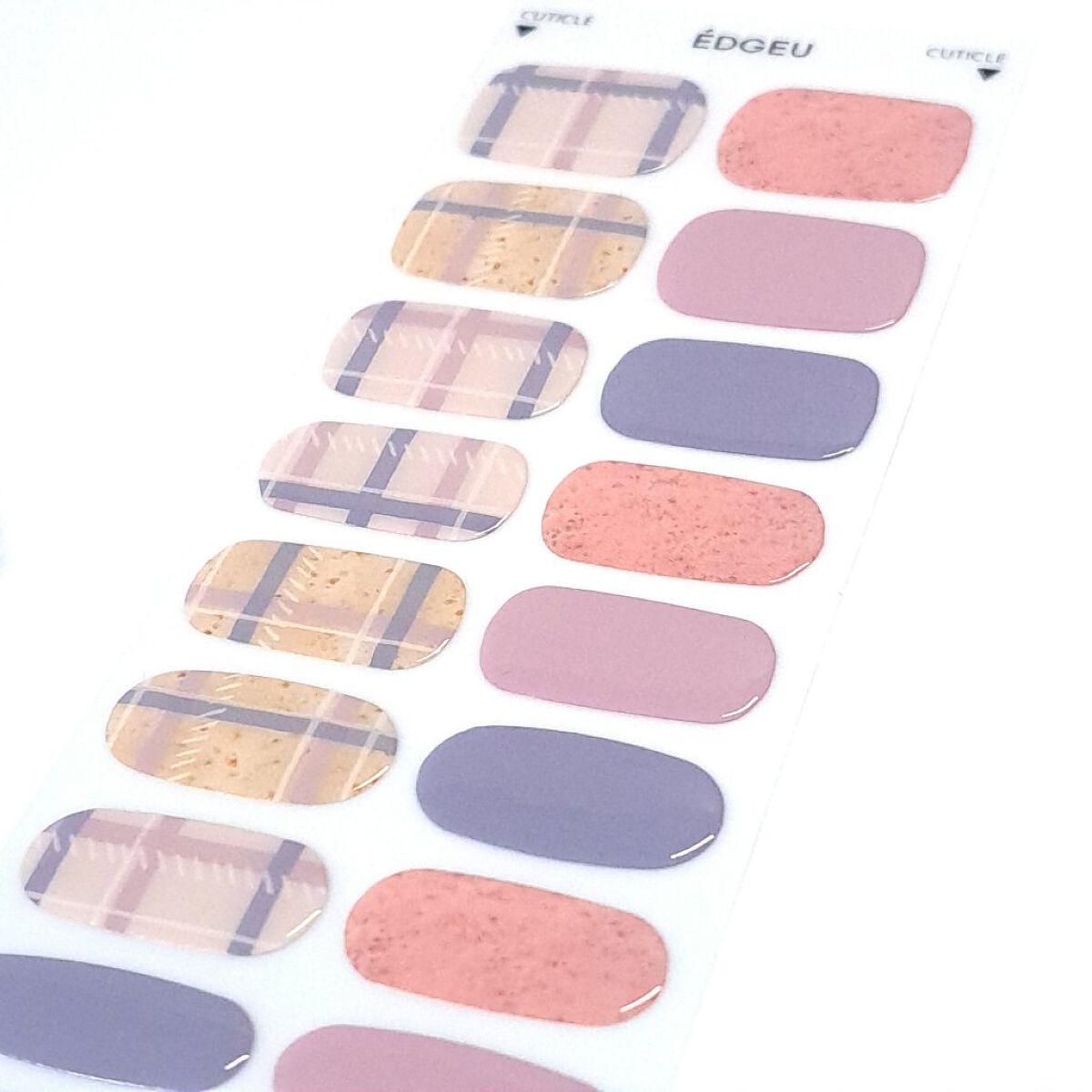 貼って固めるジェルネイル（Nail）/EDGEU/ネイルシールを使ったクチコミ（2枚目）