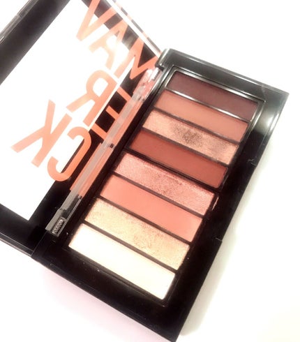 カラーステイ ルックス ブック パレット/REVLON/アイシャドウパレットを使ったクチコミ(7枚目)