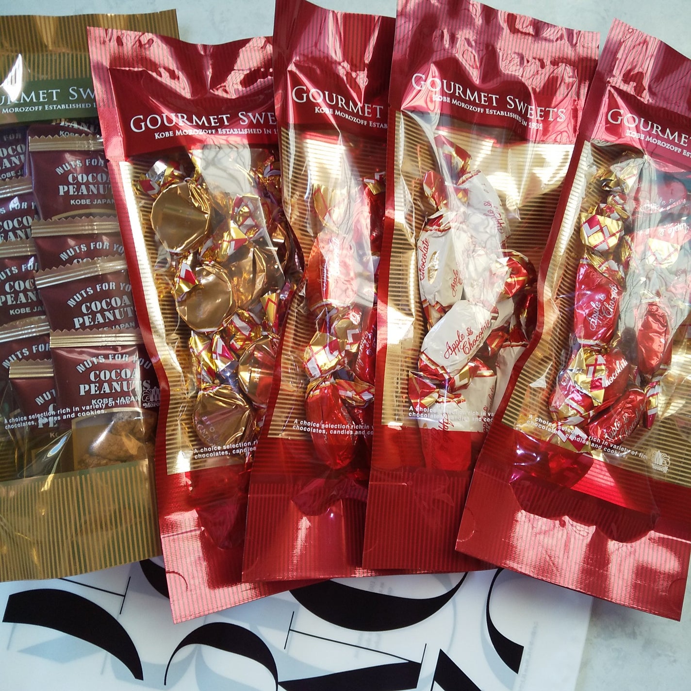 ピー on LIPS 「可愛くて…すみっコぐらしコスメではなくてすみません○すみっコぐ..」(3枚目)