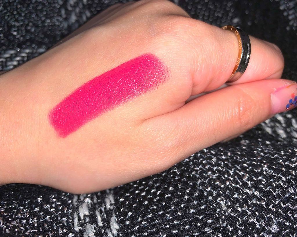 ラブ ミー リップスティック /M・A・C/口紅を使ったクチコミ(2枚目)