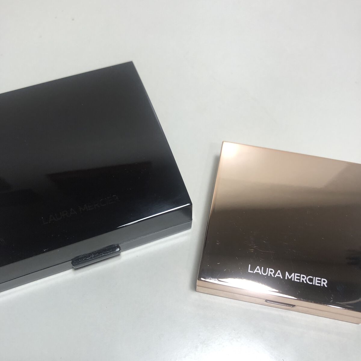 ローラ メルシエのベースメイク マットラディアンス ベイクド