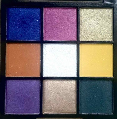 UR GLAM　BLOOMING EYE COLOR PALETTE/U R GLAM/パウダーアイシャドウを使ったクチコミ（2枚目）