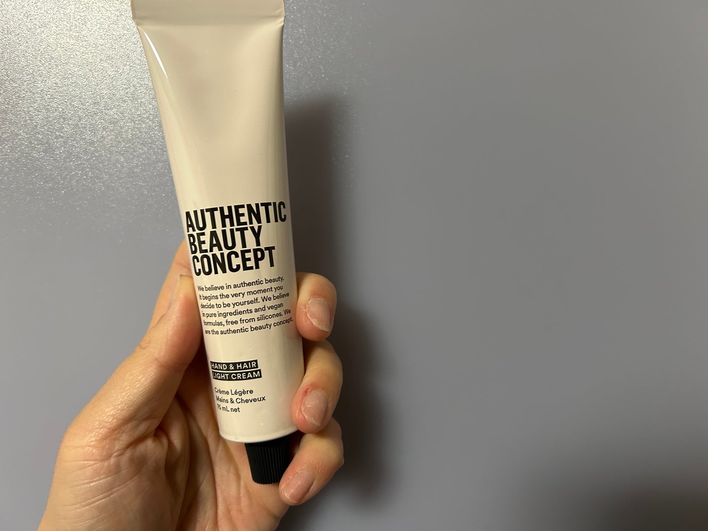 ハンド&ヘア ライトセラム/AUTHENTIC BEAUTY CONCEPT/ハンドクリームを使ったクチコミ(3枚目)