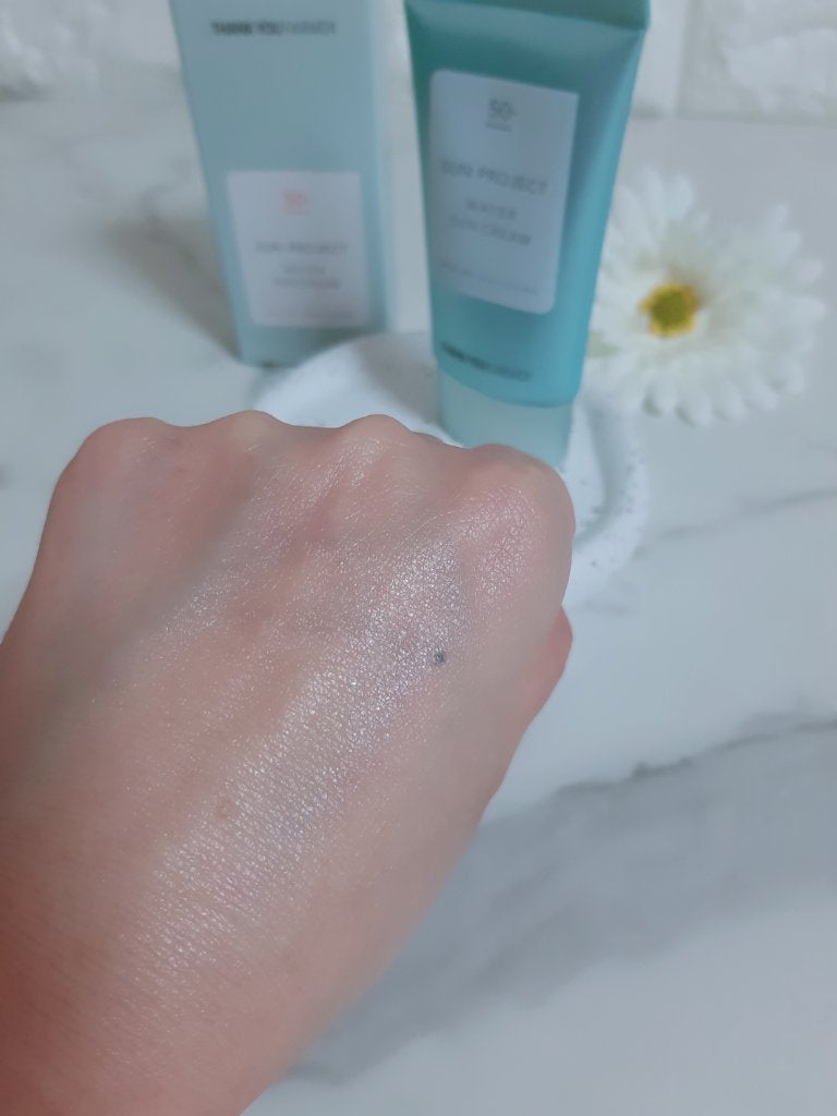 サンプロジェクト ウォーターサンクリーム SPF50+ PA+++/THANK YOU FARMER/日焼け止めクリームを使ったクチコミ(5枚目)