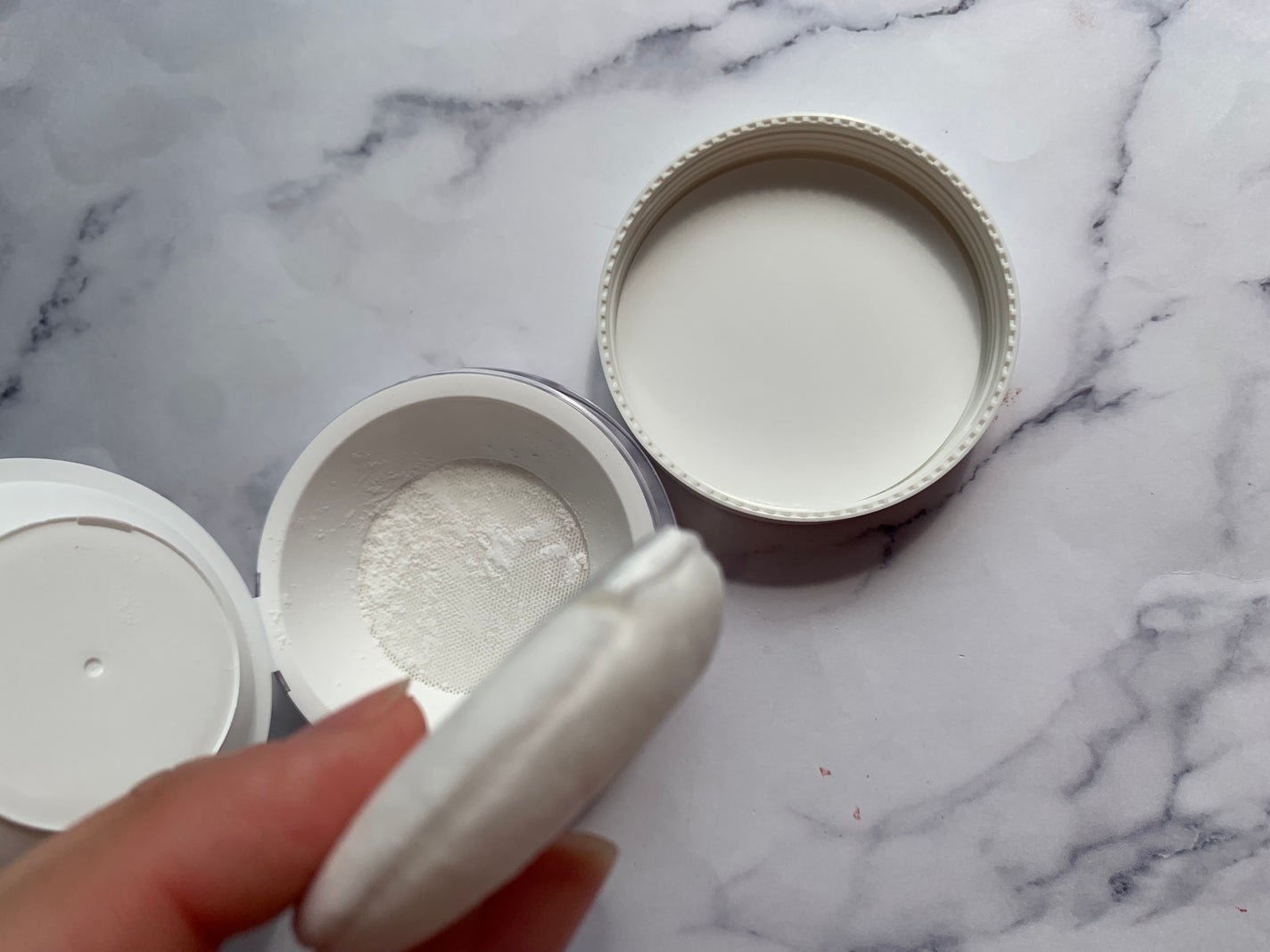 トランスルーセントセットフィニッシングパウダー/TFIT/ルースパウダーを使ったクチコミ(4枚目)