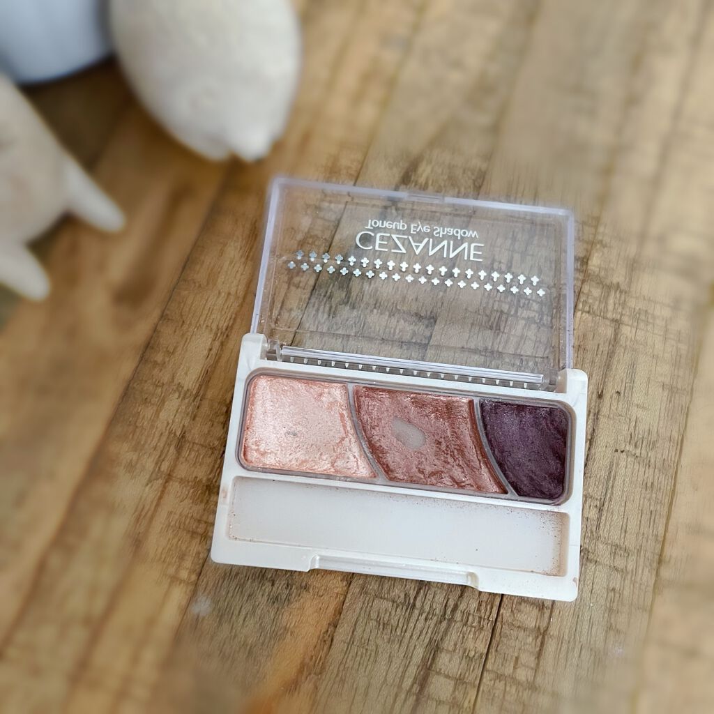 トーンアップアイシャドウ/CEZANNE/アイシャドウパレットを使ったクチコミ（1枚目）