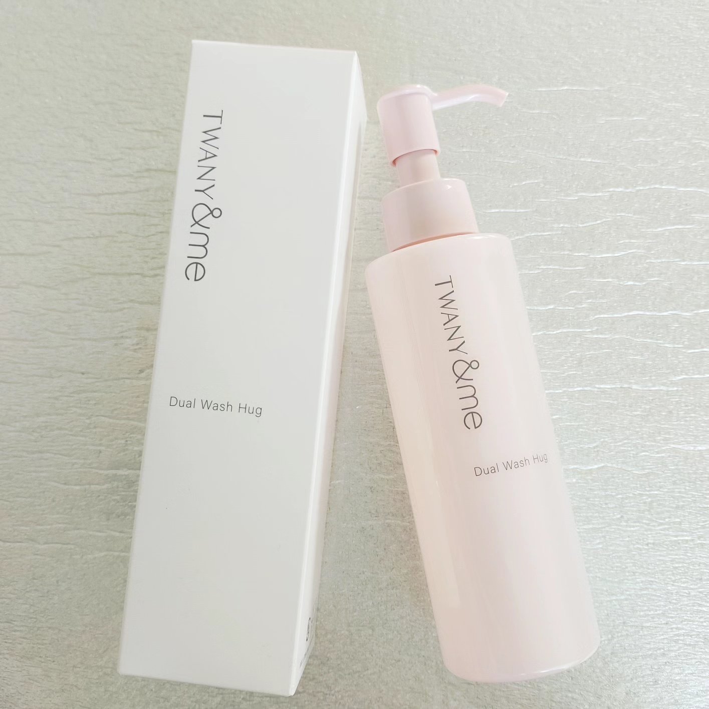 デュアルウォッシュハグ/TWANY＆me/クレンジングウォーターを使ったクチコミ（1枚目）