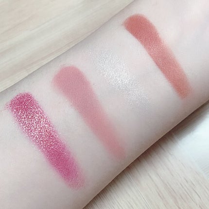 アイランドアドベンチャー4アイシャドウ/HEXZE(ヘックスゼ)/アイシャドウパレットを使ったクチコミ(4枚目)