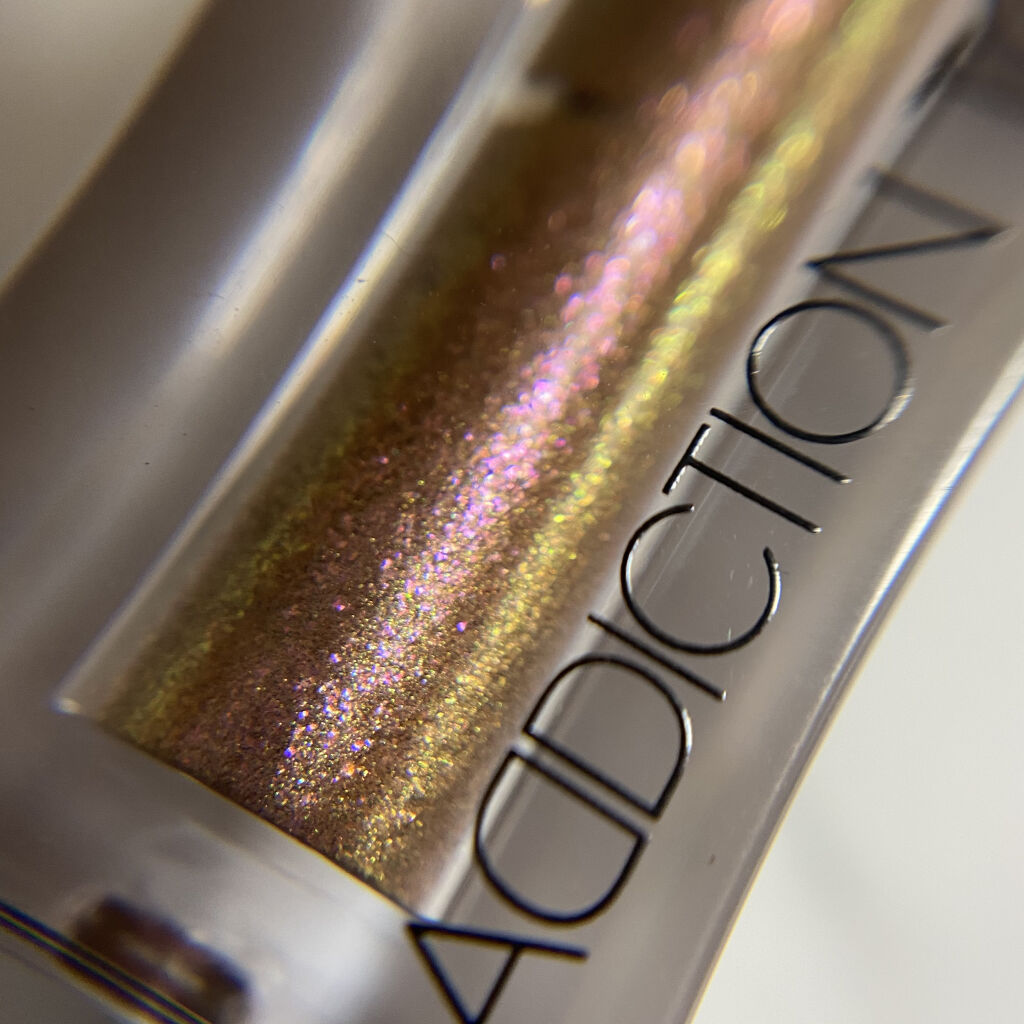 ザ リキッド アイシャドウ　ウルトラスパークル 004 This Evenin'/ADDICTION/リキッドアイシャドウを使ったクチコミ（1枚目）