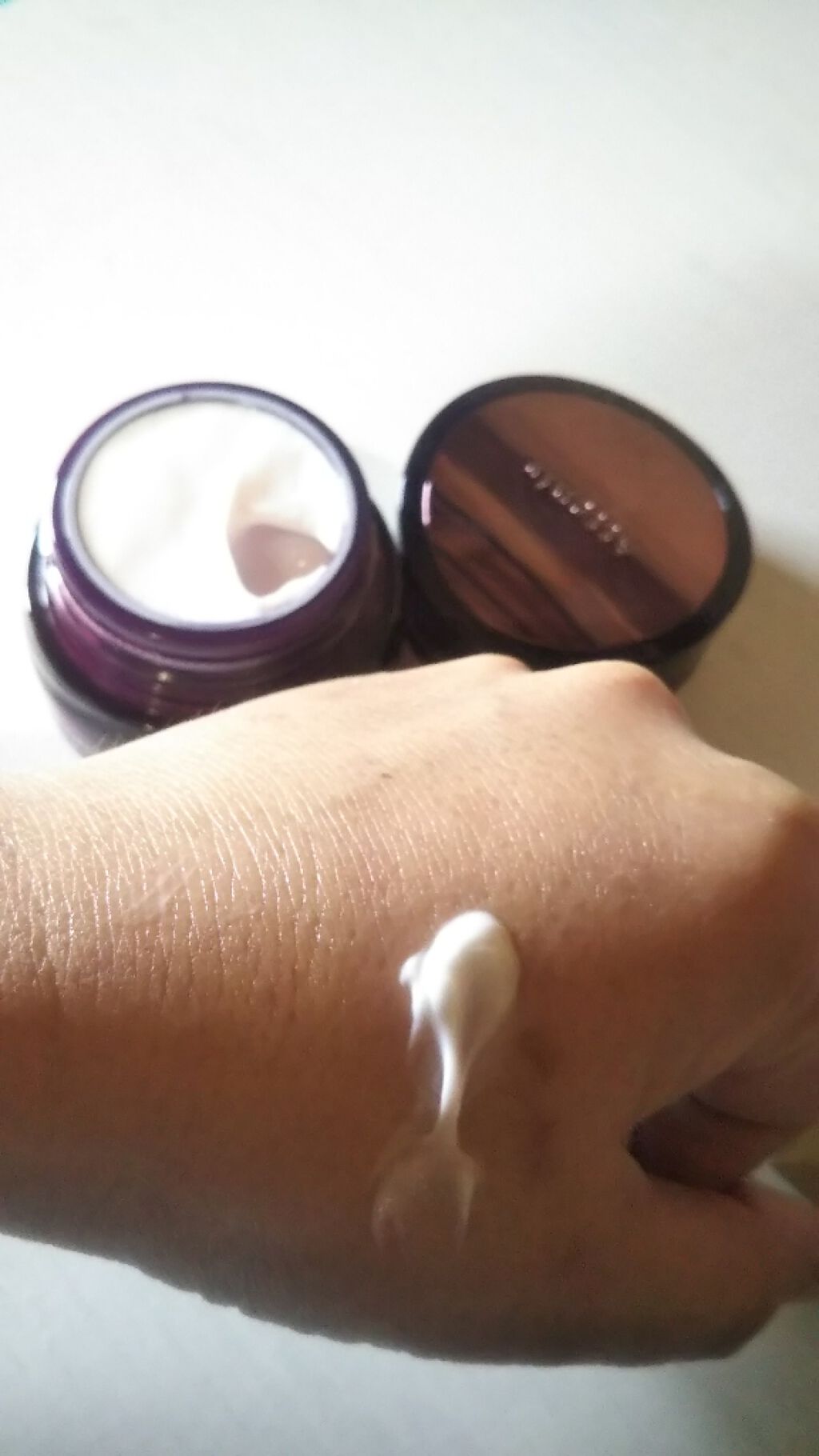 ドレスリフト ナイトクリーム【医薬部外品】/アテニア/フェイスクリームを使ったクチコミ（3枚目）