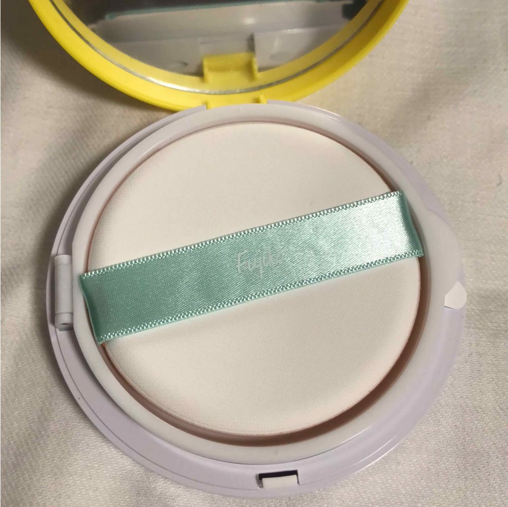 フジコあぶらとりウォーターパウダー/Fujiko/プレストパウダーを使ったクチコミ（2枚目）