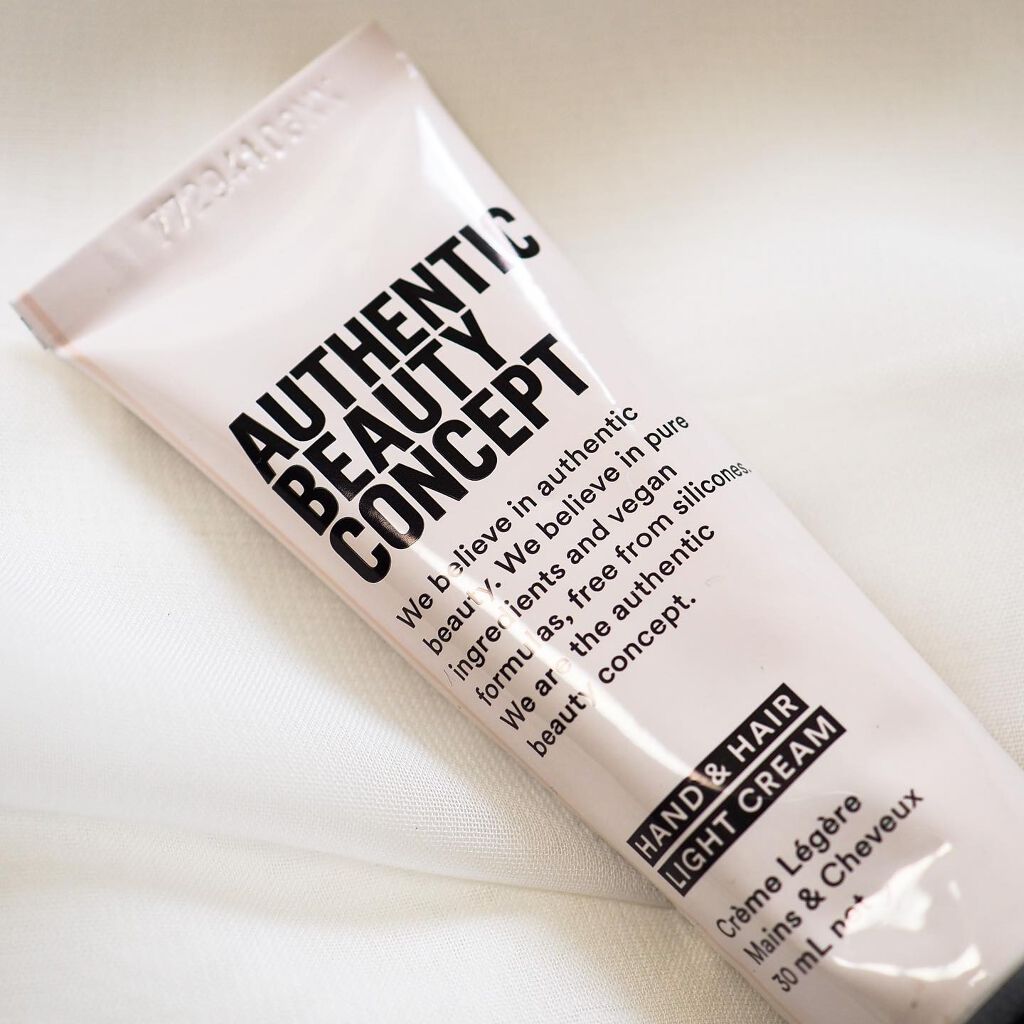 ハンド&ヘア ライトセラム/AUTHENTIC BEAUTY CONCEPT/ハンドクリームを使ったクチコミ(4枚目)