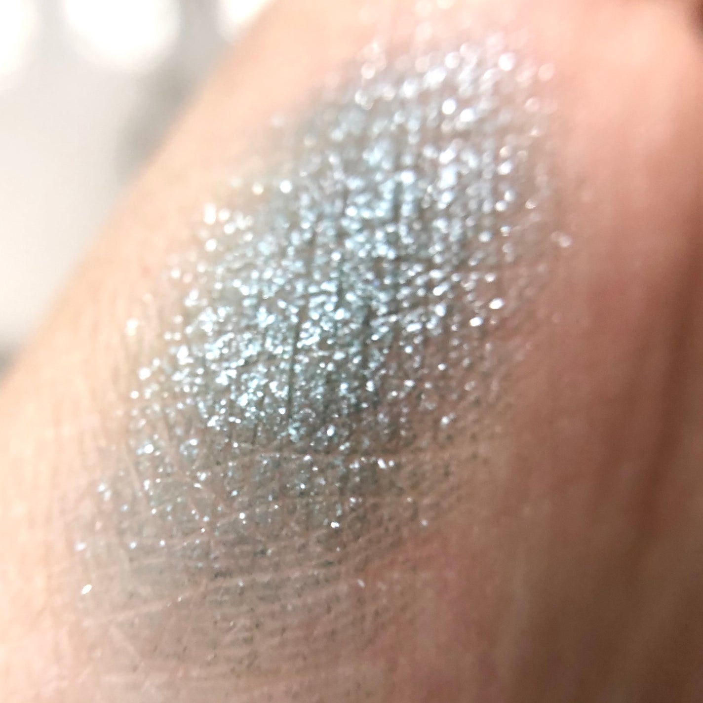 Pearl Moonstone Luxury Eye Collection/Wayne Goss/メイクアップキットを使ったクチコミ(5枚目)
