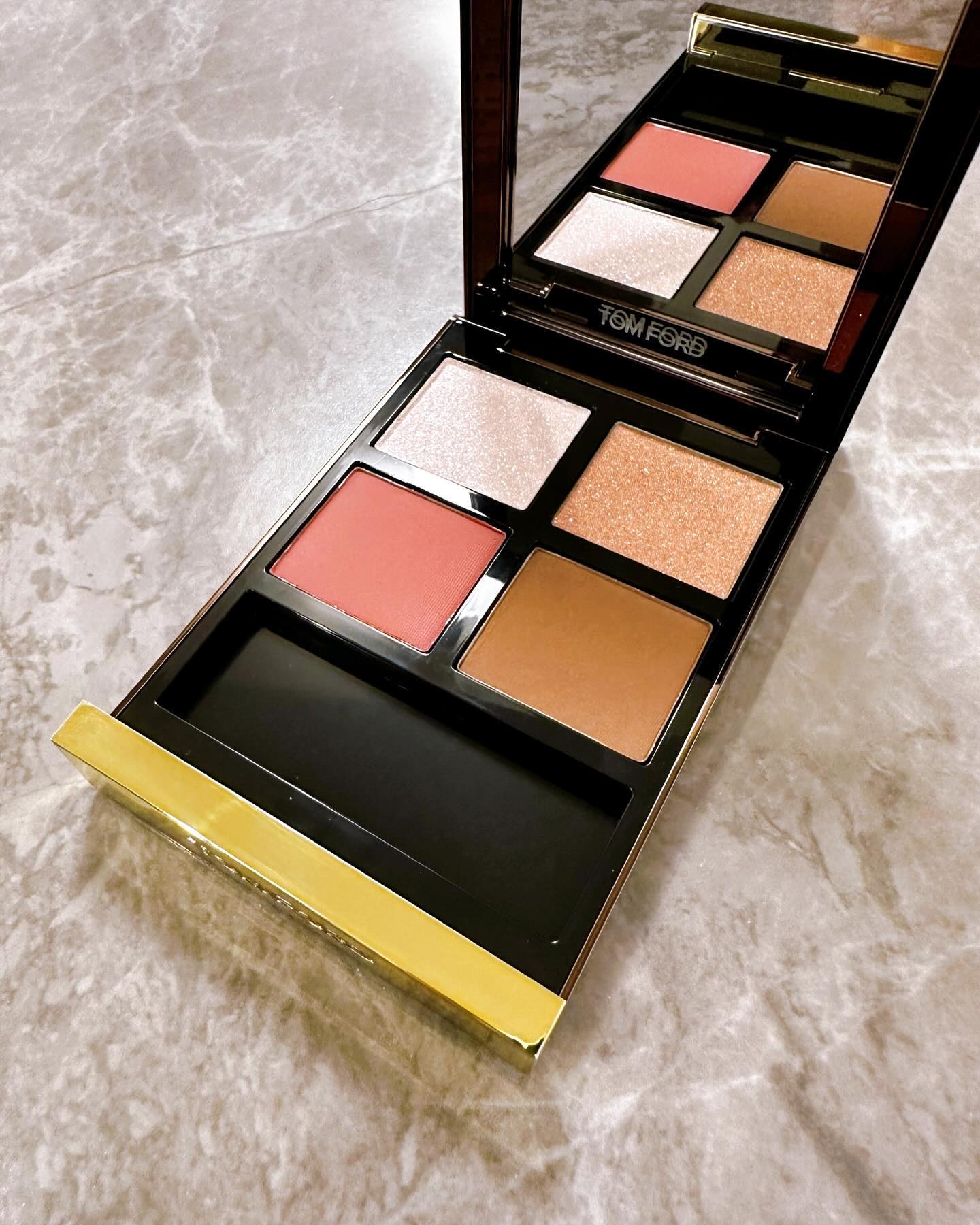 アイ カラー クォード/TOM FORD BEAUTY/アイシャドウパレットを使ったクチコミ（2枚目）