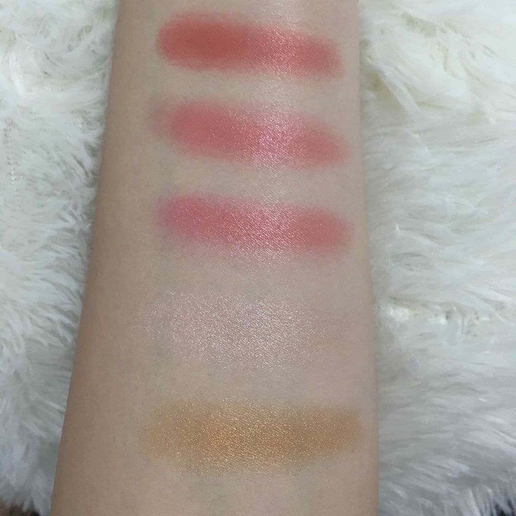 リップパウダー/REVLON/口紅を使ったクチコミ(2枚目)