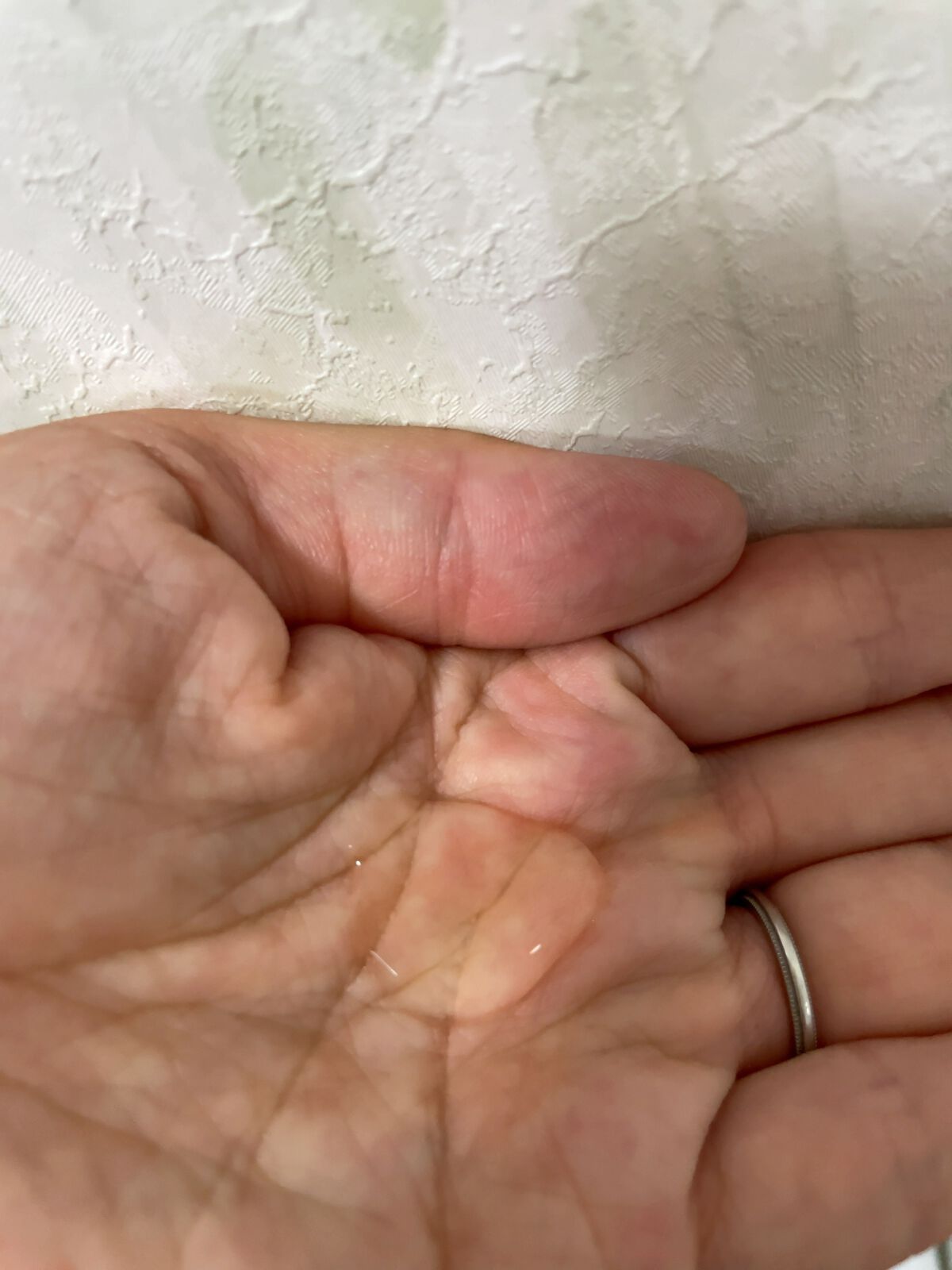 モイストアップ ジェル シャンプー/トリートメント/fuettarich (フエッタリッチ)/サロンシャンプーを使ったクチコミ(3枚目)