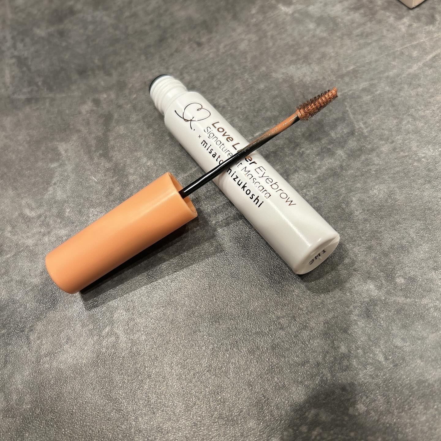 ラブ・ライナー シグネチャーフィットマスカラ ＭＭＣ２＜アイブロウ＞/ラブ・ライナー/眉マスカラを使ったクチコミ（2枚目）