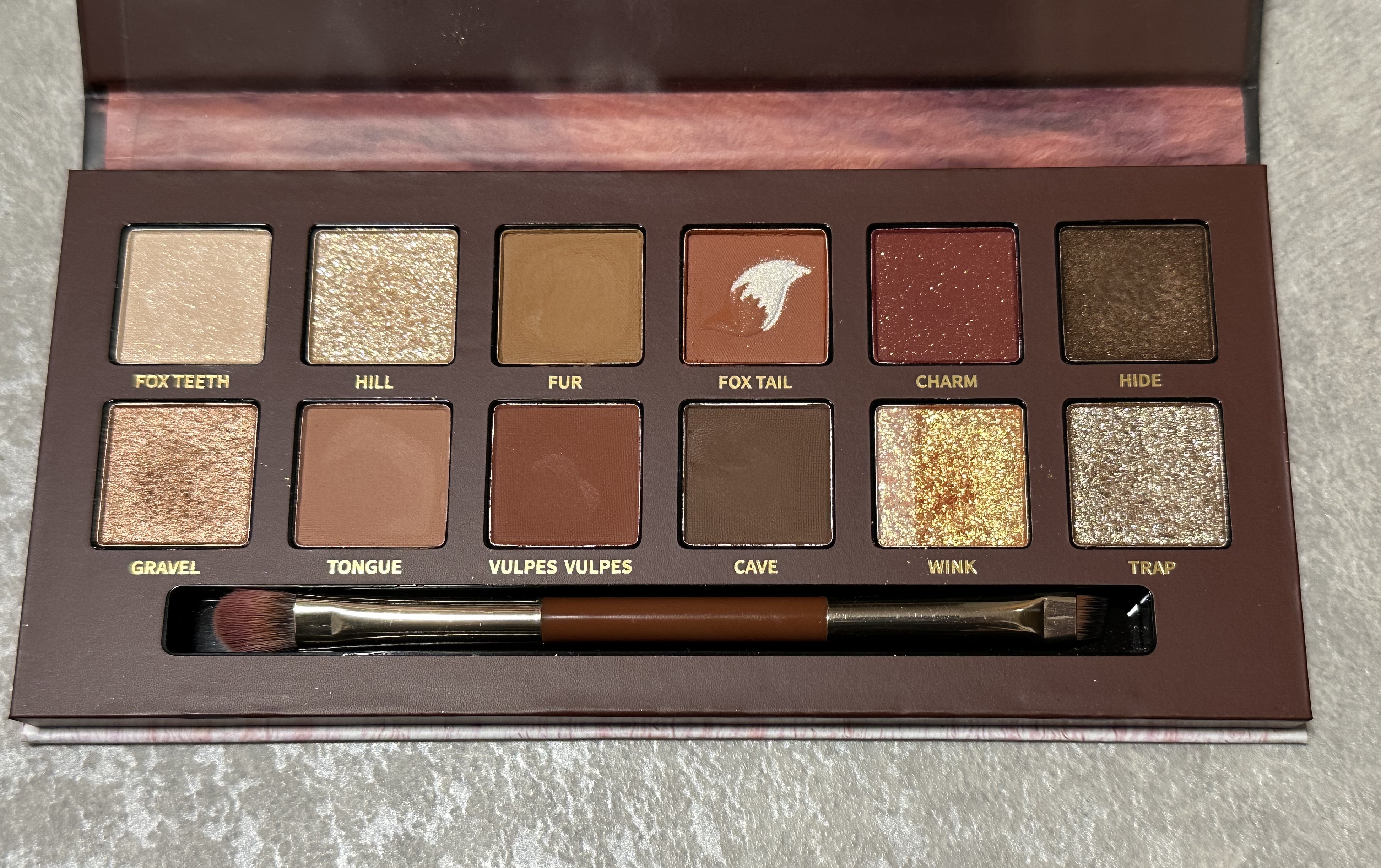 エクスプローラ12色 動物アイシャドウパレット/PERFECT DIARY/アイシャドウパレットを使ったクチコミ（2枚目）