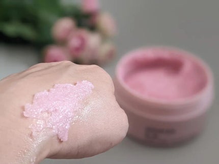 Q+Me スウィート ボム タラソ スクラブ/AGARISM/バスト・ヒップケアを使ったクチコミ(4枚目)