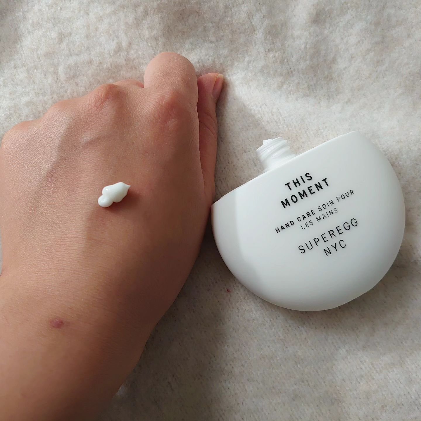 ディス モーメント ハンドケア/SUPEREGG /ハンドクリームを使ったクチコミ（2枚目）