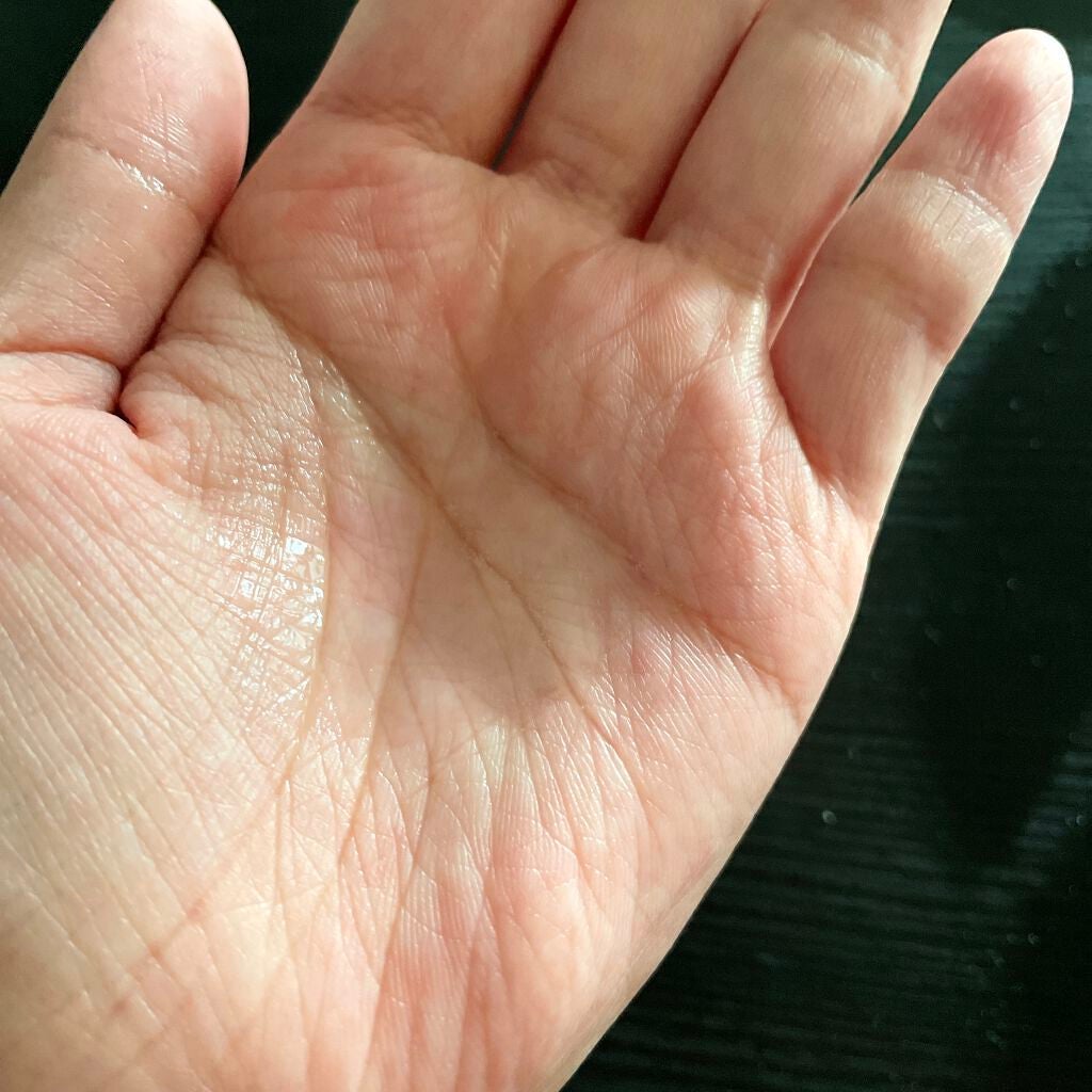 ドライボディオイル ワイルドアルガン/THE BODY SHOP/ボディオイルを使ったクチコミ(2枚目)