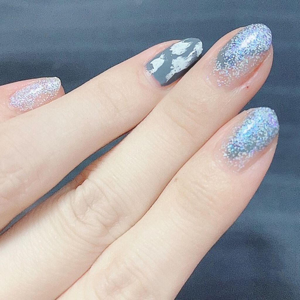 ネイルホリック Aurora Glitter BL962/ネイルホリック/マニキュアを使ったクチコミ（3枚目）