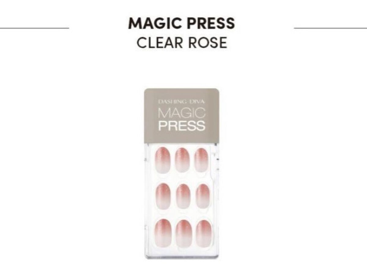 今回ご紹介するのは 

DASHING DIVA MAGIC PRESSURE 
【ダッシングディバ マジックプレス】
のクリアロゼ (MJP_095OV) 

です！！価格は1320円です。チップ数30個なので自分の爪に合うものをみつけら
