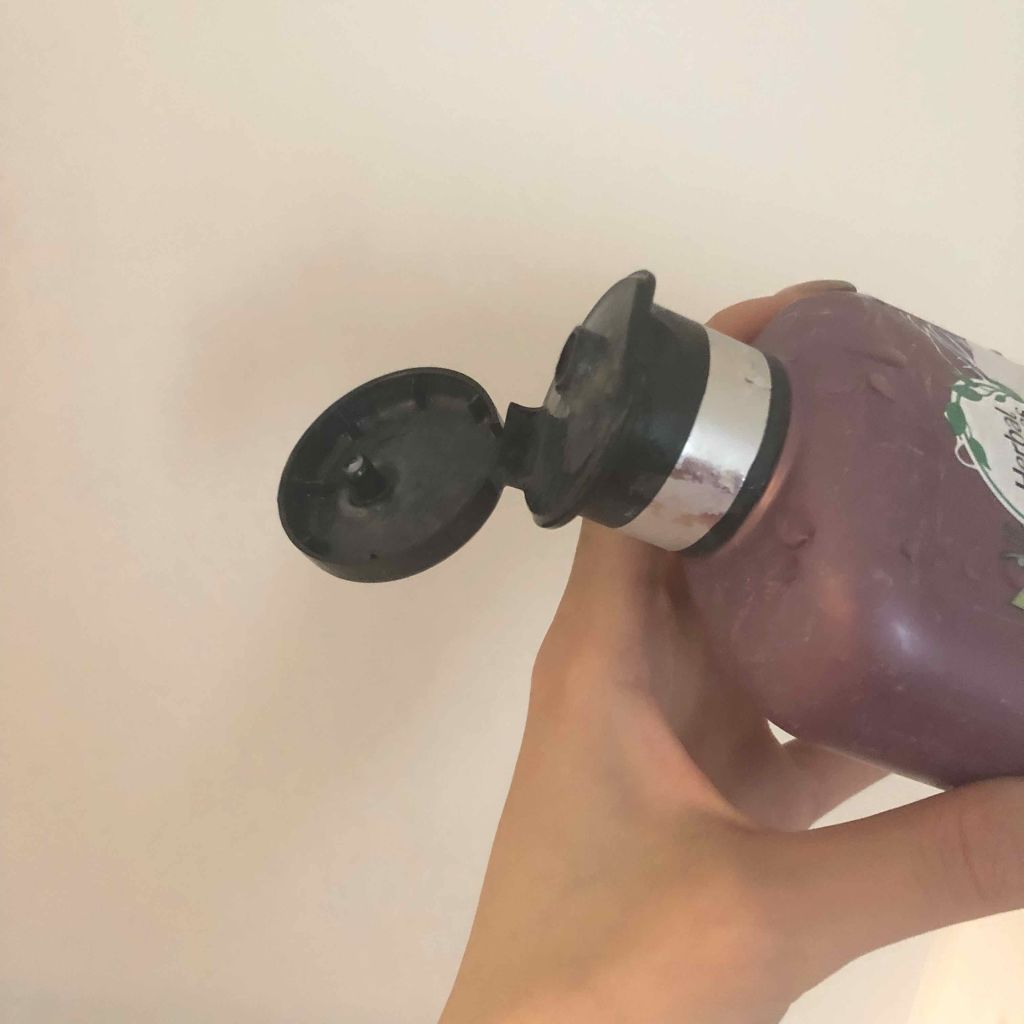 ビオリニュー ローズマリー&ハーブ シャンプー/コンディショナー/ハーバルエッセンス/市販シャンプーを使ったクチコミ(4枚目)