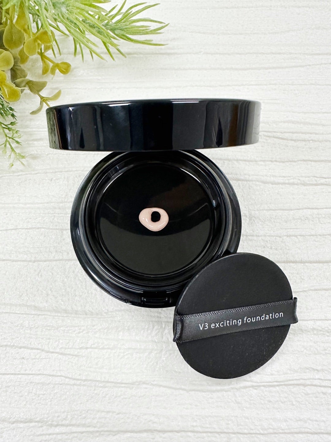 V3 エキサイティングファンデーション/SPICARE/クッションファンデーションを使ったクチコミ(2枚目)