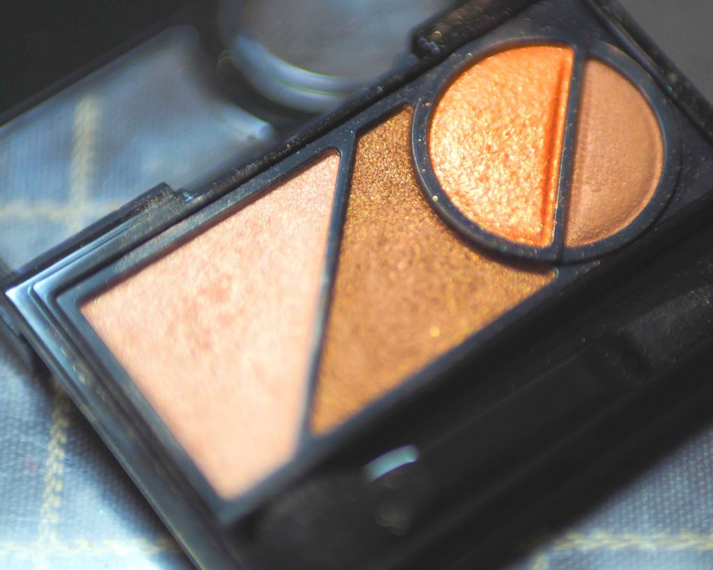 スモーキーラウンドアイズ/KATE/アイシャドウパレットを使ったクチコミ(2枚目)