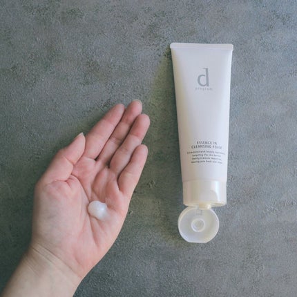 エッセンスイン クレンジングフォーム/d プログラム/洗顔フォームを使ったクチコミ(3枚目)