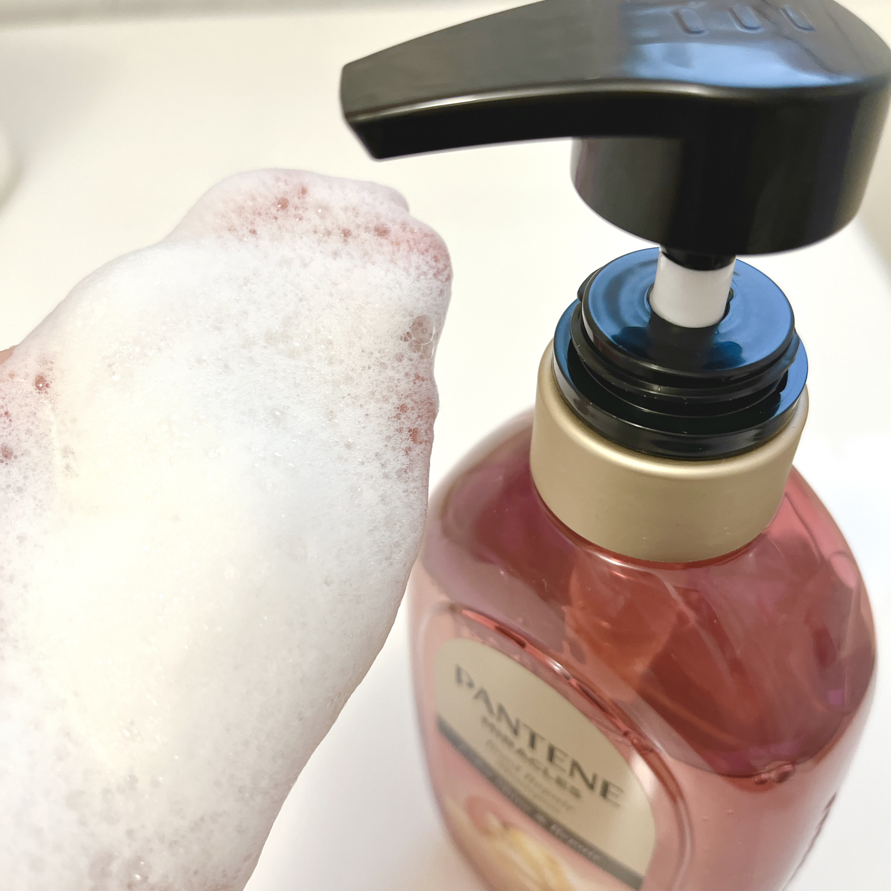 ミラクルズ カラーシャイン カプセルミックスクリーム/パンテーン/洗い流すヘアトリートメントを使ったクチコミ（3枚目）