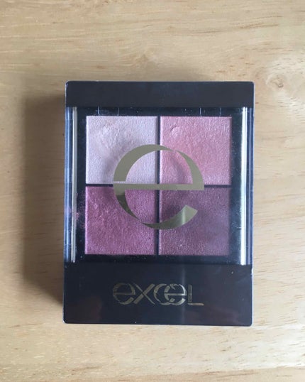 リアルクローズシャドウ/excel/アイシャドウパレットを使ったクチコミ(2枚目)