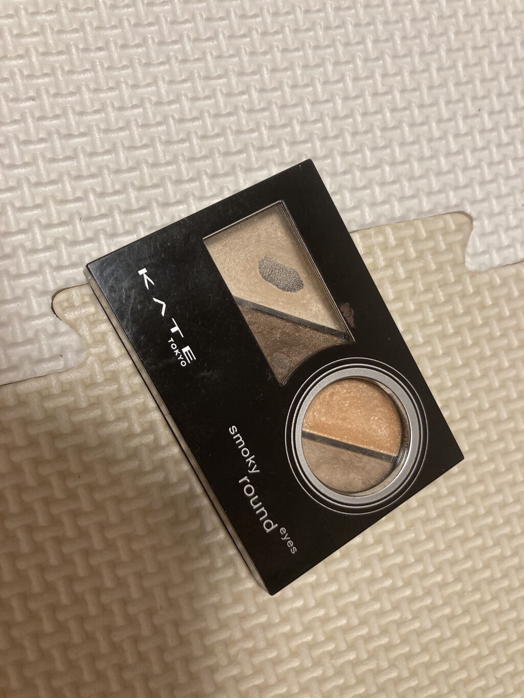 スモーキーラウンドアイズ/KATE/アイシャドウパレットを使ったクチコミ（1枚目）