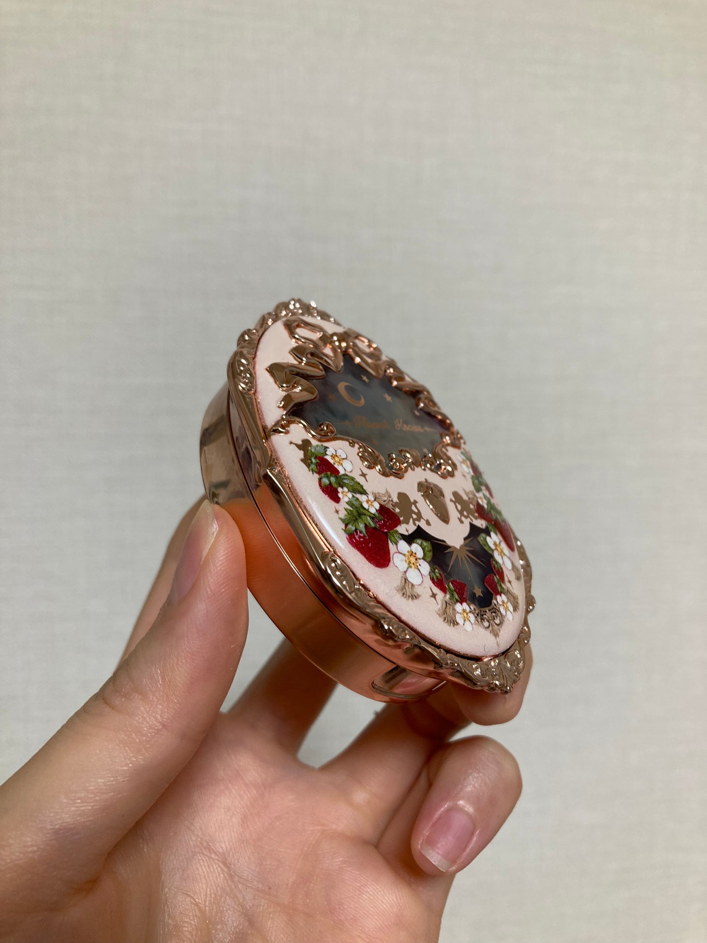 ストロベリーロココ チークブラッシュ/FlowerKnows/パウダーチークを使ったクチコミ(3枚目)