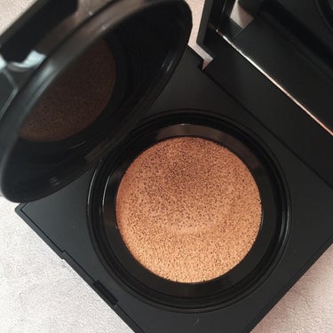 ナチュラルラディアント ロングウェア クッションファンデーション/NARS/クッションファンデーションを使ったクチコミ（2枚目）