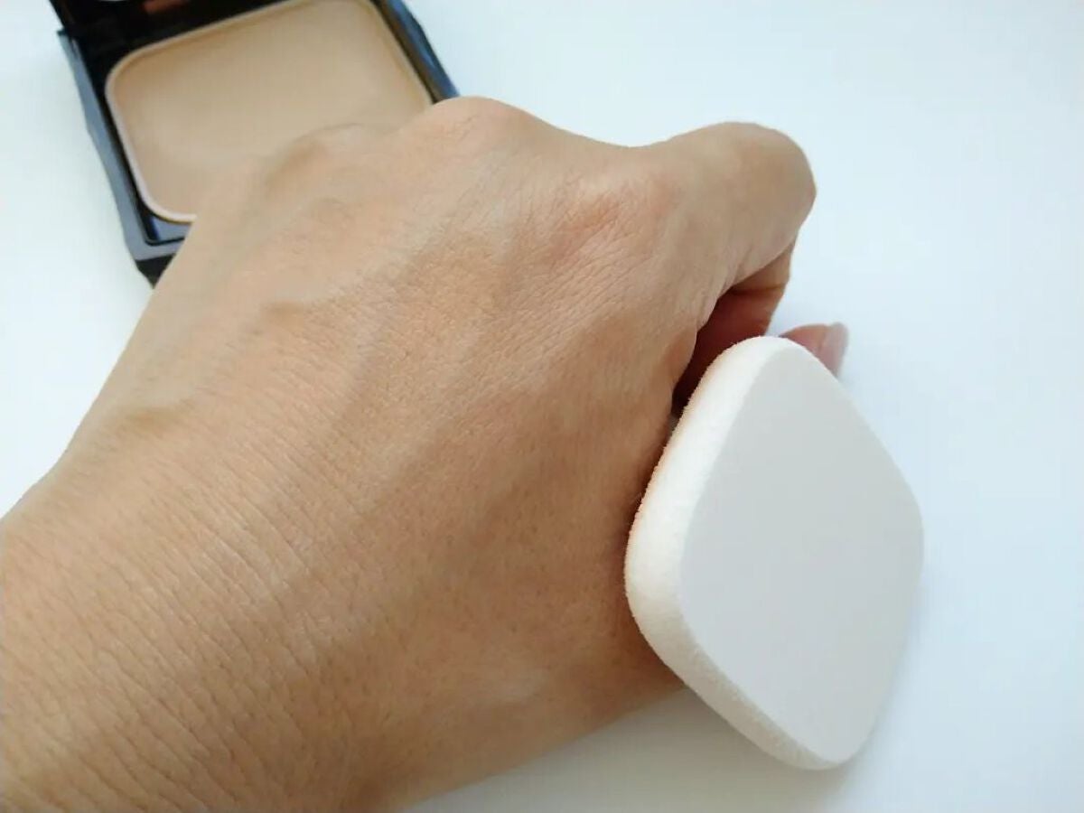 イルミネーティング パウダーファンデーション/est/パウダーファンデーションを使ったクチコミ(6枚目)