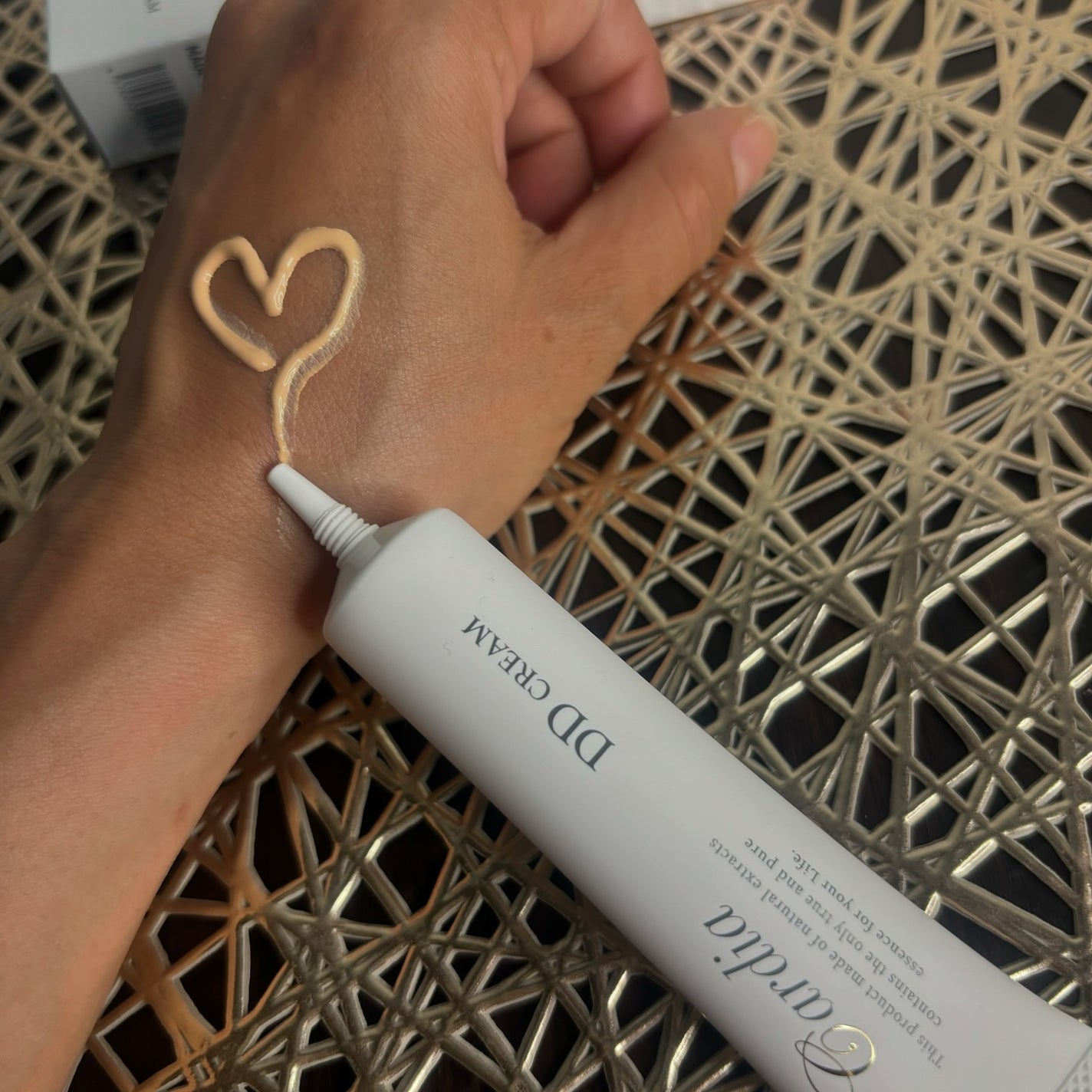 ちゃんぶぅ 投稿ある方フォロバ💕あんまり開かないから遅いよ on LIPS 「お肌喜ぶ!?スキンケアファンデ『カルディア DDクリーム』ん?..」(2枚目)