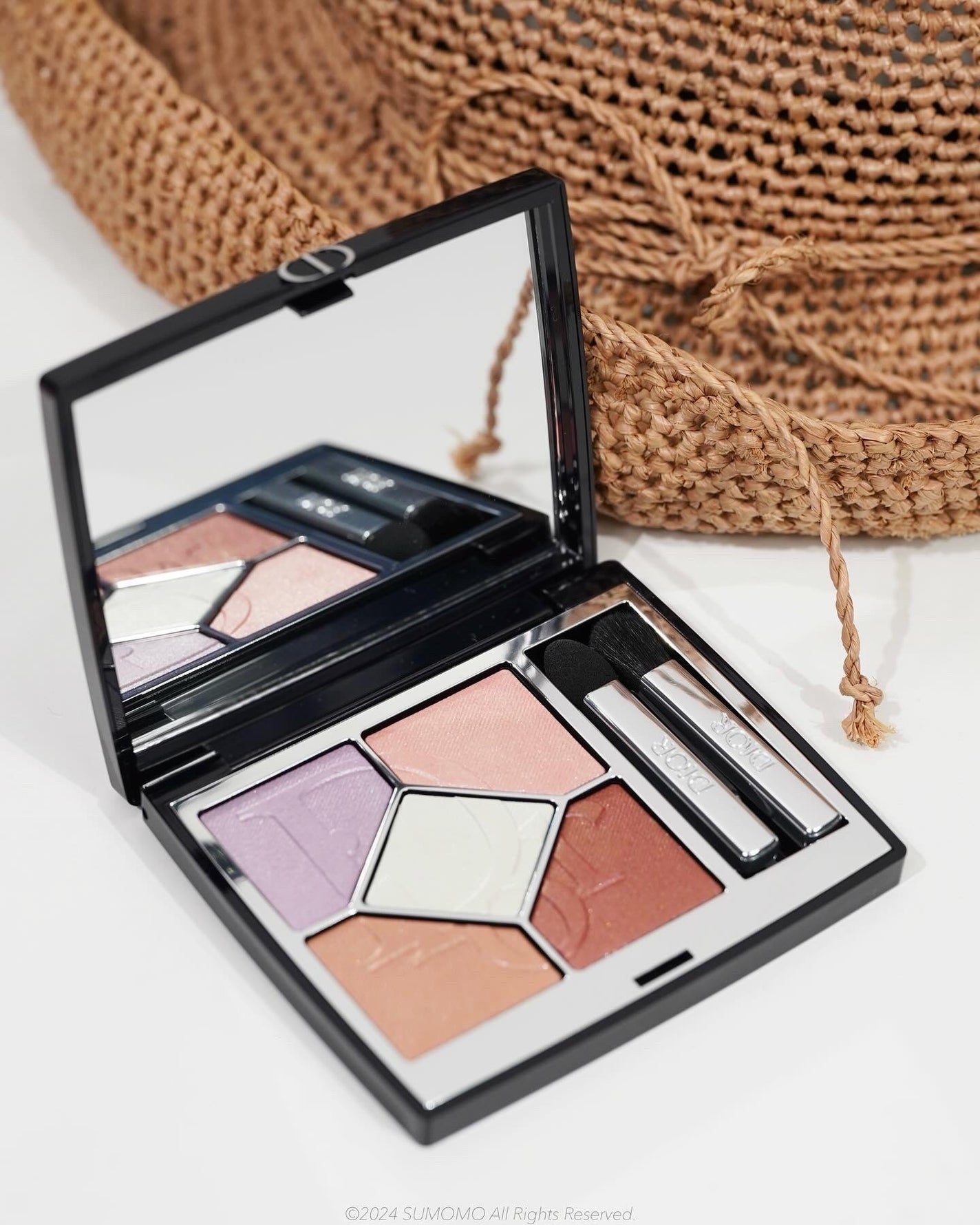 Dior ショウサンク クルール アイシャドウ 2024年夏新作アイシャドウ】ディオールショウ サンク クルール