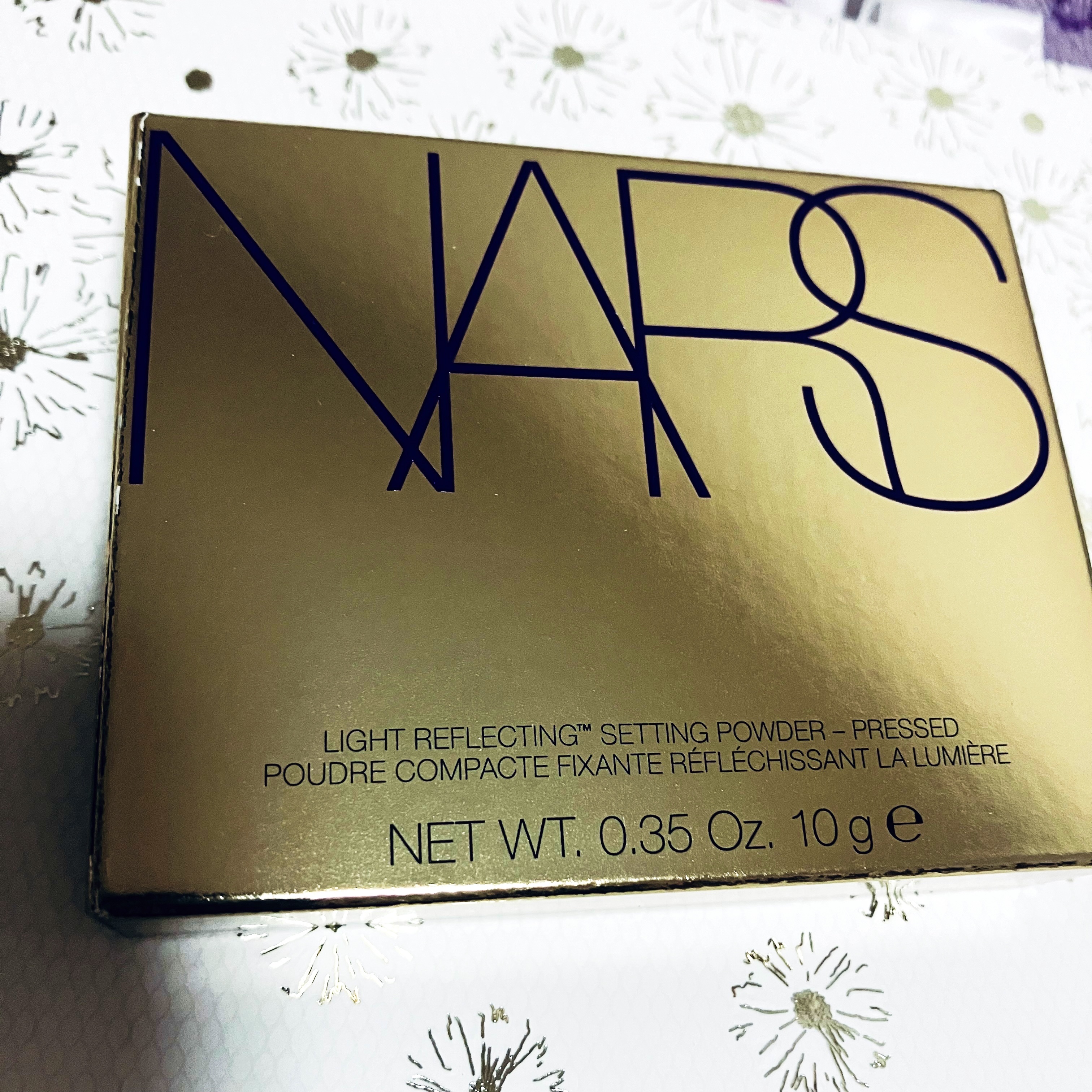 ライトリフレクティング プリズマティックパウダー 04192（限定色）/NARS/プレストパウダーを使ったクチコミ（2枚目）