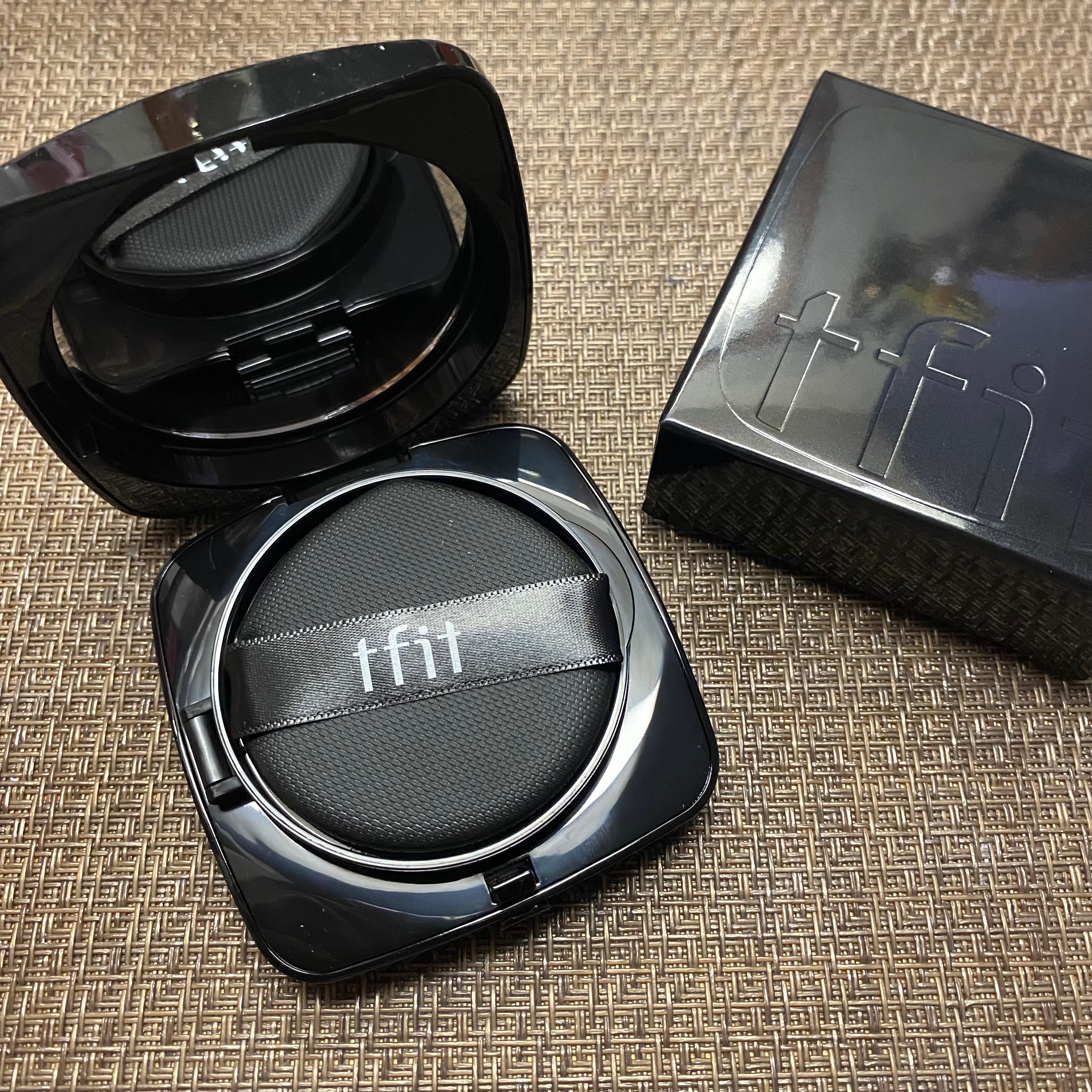 レイヤリングフィット グロークッションEX/TFIT/クッションファンデーションを使ったクチコミ（3枚目）