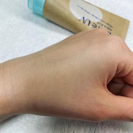 ビオレUV アクアリッチ ウォータリーホールドクリーム(水肌記憶UV)/ビオレ/日焼け止めクリームを使ったクチコミ(4枚目)