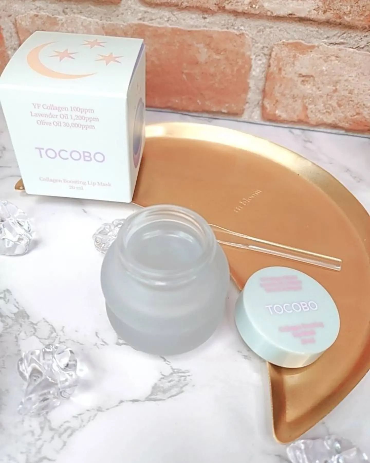 コラーゲンブースティングリップマスク/TOCOBO/リップマスクを使ったクチコミ（2枚目）