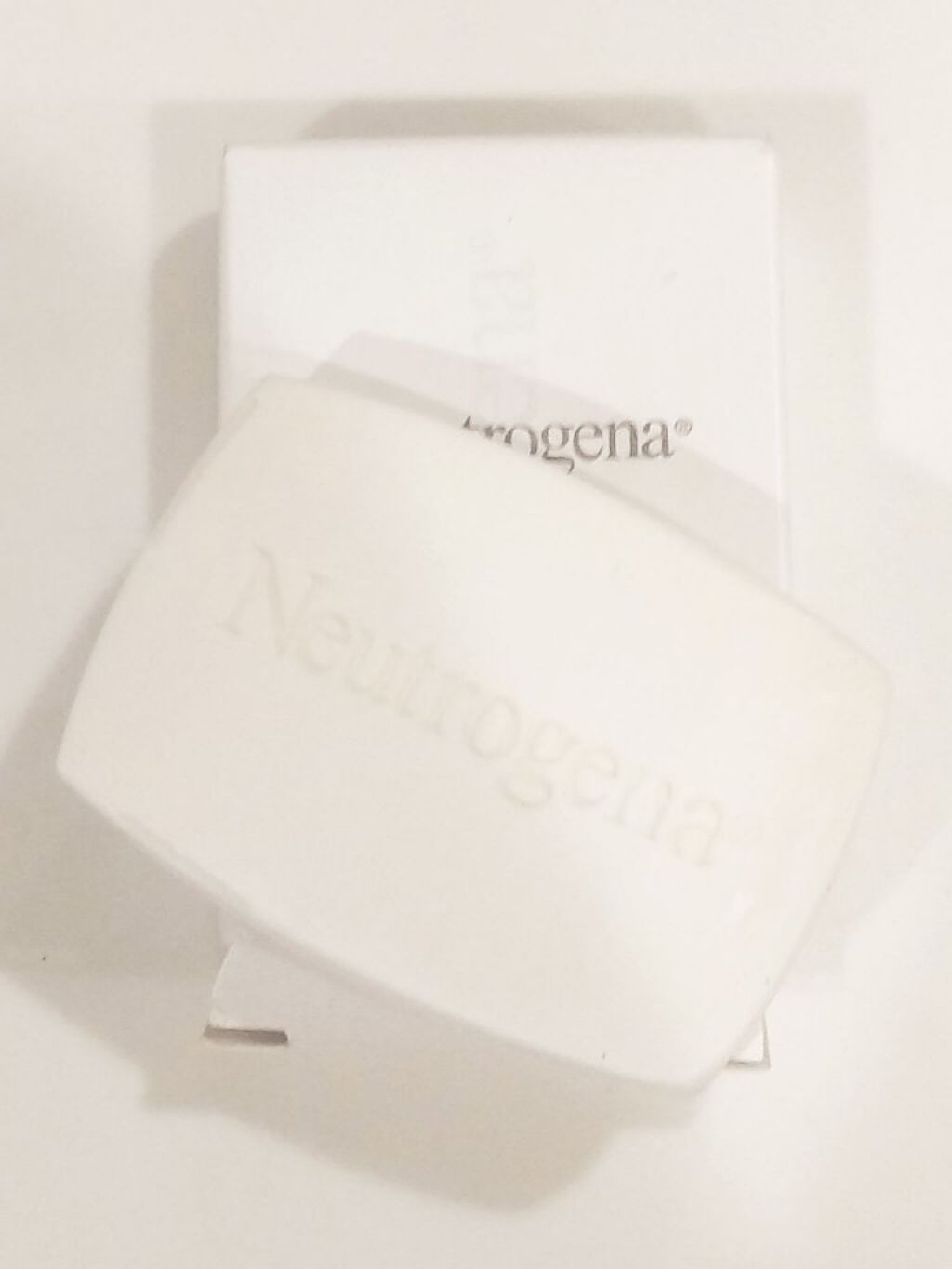 French Milled Bath Soap/Neutrogena/ボディ石鹸を使ったクチコミ（2枚目）