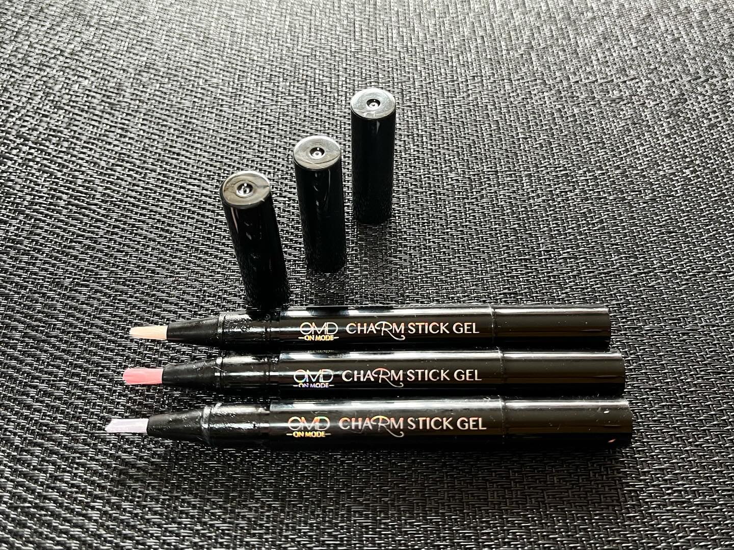 チャームスティックジェル S-2 さくらピンク/OMD/オールインワンネイルを使ったクチコミ（3枚目）